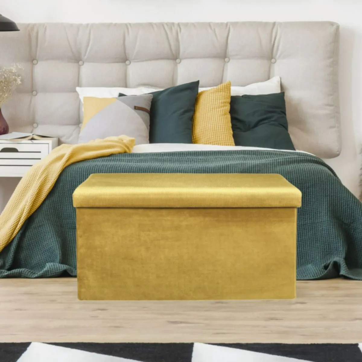 La Chaise Longue COFFRE BANC PLIABLE VELOURS COTELE GIULIA JAUNE New