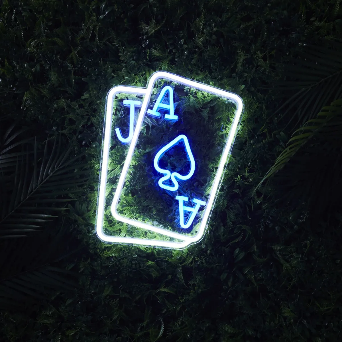 La Chaise Longue LAMPE EFFET NEON CARTES A JOUER Hot