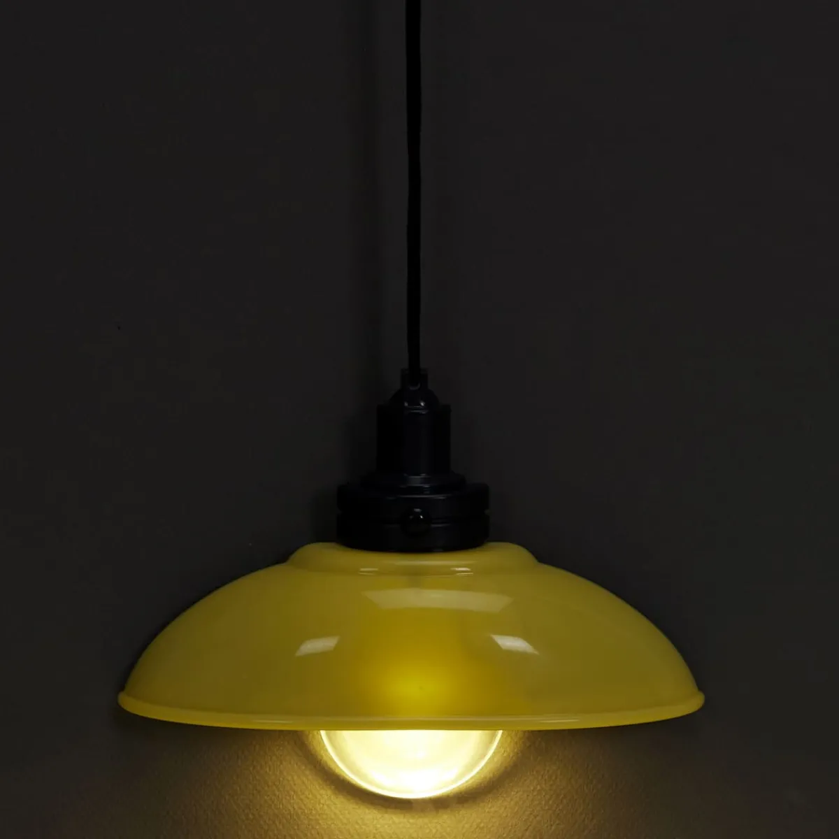 La Chaise Longue SUSPENSION VEILLEUSE RETRO JAUNE Cheap