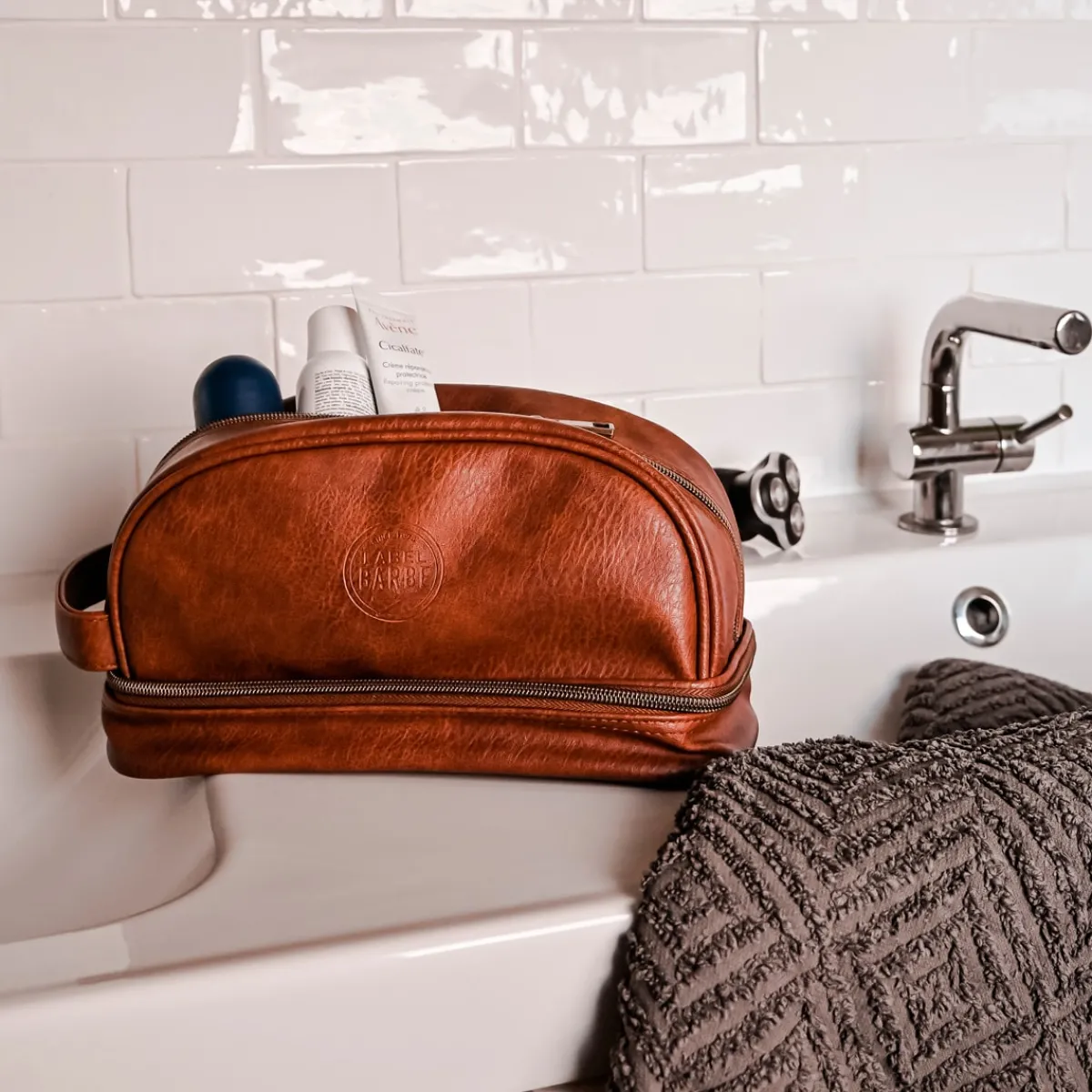 La Chaise Longue TROUSSE DE TOILETTE LABEL BARBE Discount