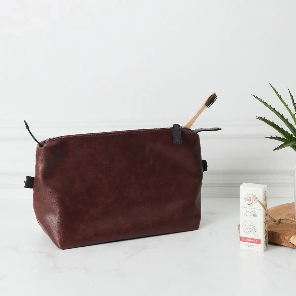 La Chaise Longue TROUSSE DE TOILETTE OAKLAND CHOCO Clearance